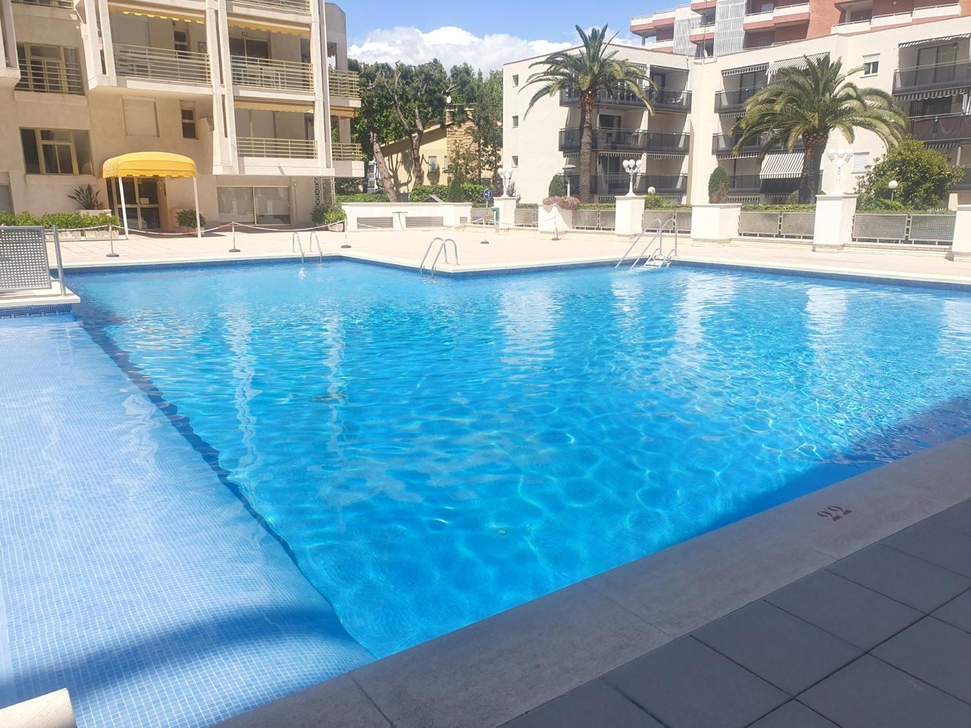 Salou Novelty Primera Linea De Mar Bagian luar foto